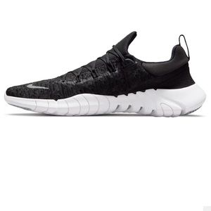 Men’s running sneakers. Style “Free Run” Brand New but NO box!